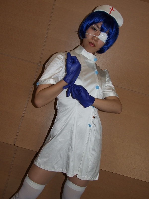 ryomou shimei, ikkitousen, photo (medium), cosplay, eyepatch, gloves, nurse, ryomou shimei (cosplay), sakura marimo, thighhighs