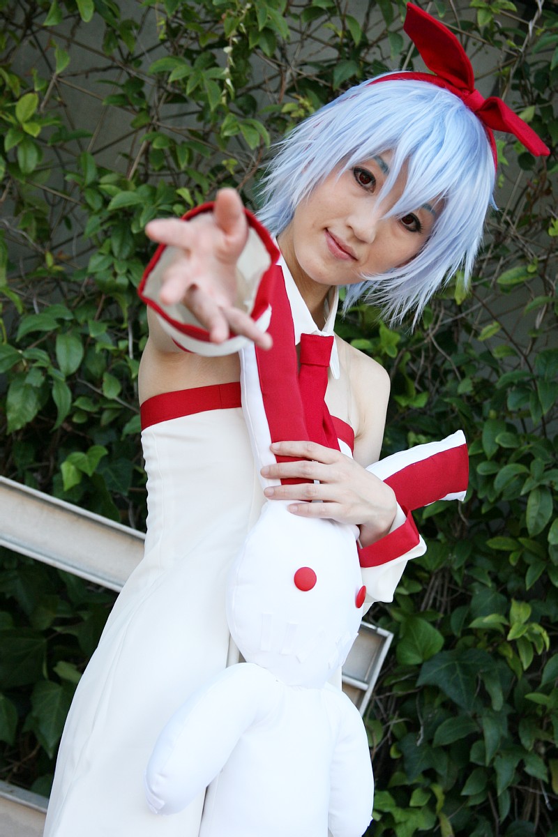 pleinair, highres, photo (medium), asakura hina, blue hair, bow, cosplay, hair bow, stuffed animal, stuffed rabbit, stuffed toy