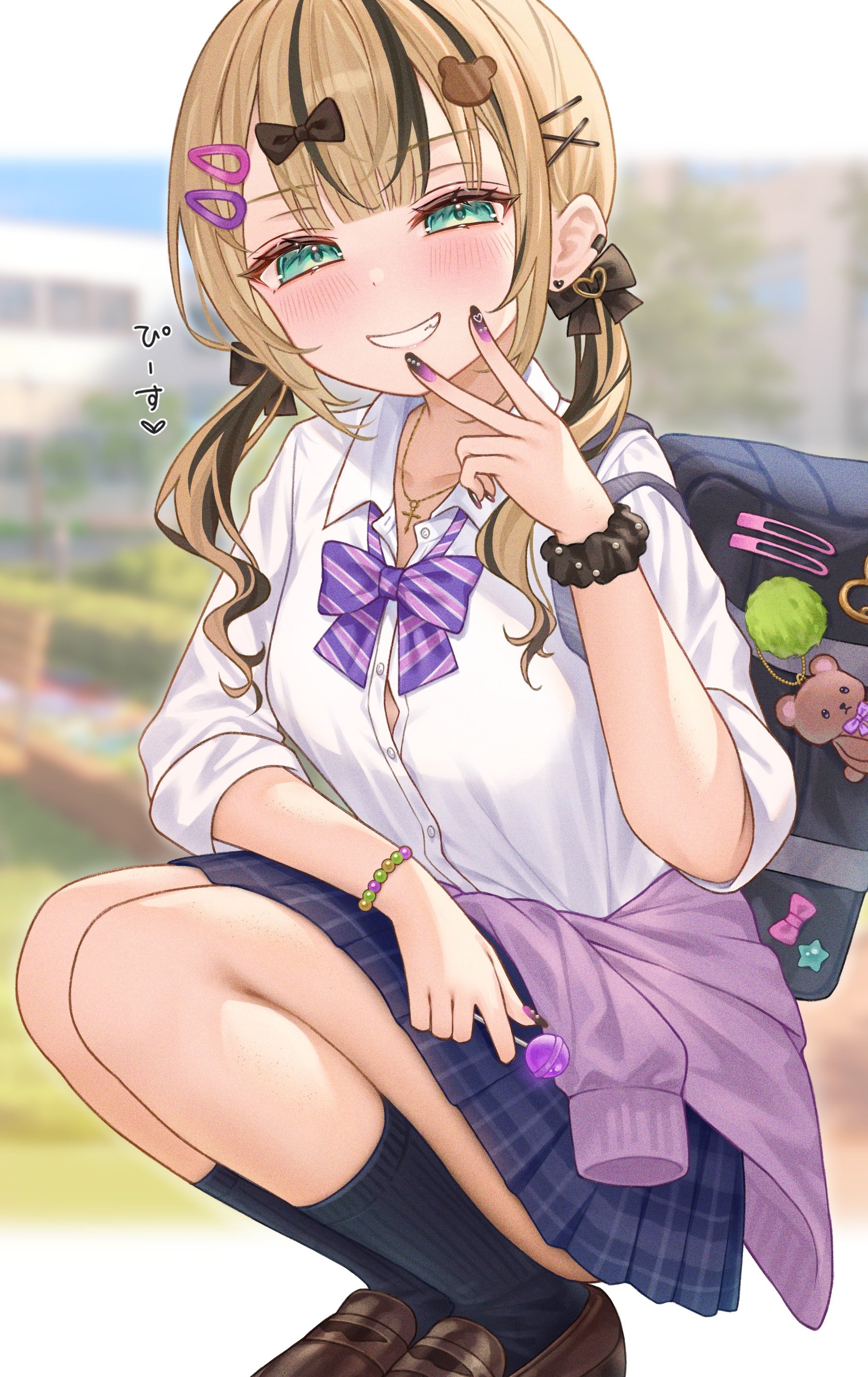 ebihurai, kurumi noah, vspo!, absurdres, commentary, highres, translation request, 1girl, bag, black bag, black bow, black hair, black nails, black scrunchie, black socks, blonde hair, blue skirt, blurry, blurry background, blush, bow, bowtie, breasts, brown shoes, building, candy, cardigan, cardigan around waist, clothes around waist, cross, cross necklace, day, earclip, earrings, fang, fingernails, food, gradient nails, green eyes, grin, hair bow, hair ornament, hairclip, heart, heart earrings, holding, holding candy, holding food, holding lollipop, jewelry, loafers, lollipop, long hair, looking at viewer, multicolored hair, nail art, nail polish, necklace, pink bow, pink bowtie, pink cardigan, pink nails, plaid clothes, plaid skirt, pleated skirt, purple bow, purple bowtie, ribbed socks, scrunchie, shirt, shoes, shoulder bag, skirt, smile, socks, solo, squatting, star ornament, streaked hair, striped bow, striped bowtie, striped clothes, stud earrings, stuffed animal, stuffed toy, teddy bear, teddy bear hair ornament, teeth, thighs, twintails, two-tone hair, v, virtual youtuber, white shirt, wrist scrunchie, wristband