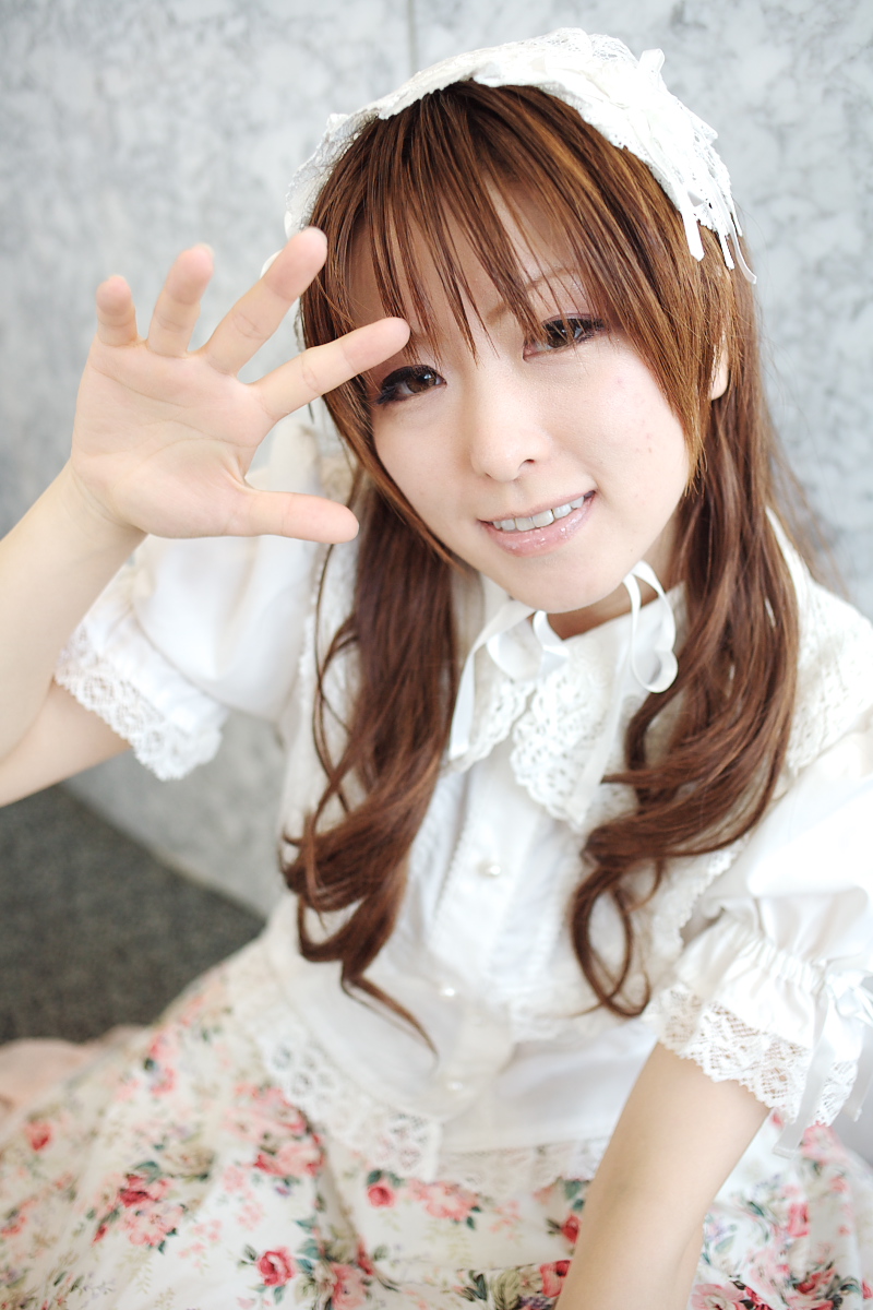 tatsu, highres, photo (medium), tagme, bonnet, kneehighs, lace, socks
