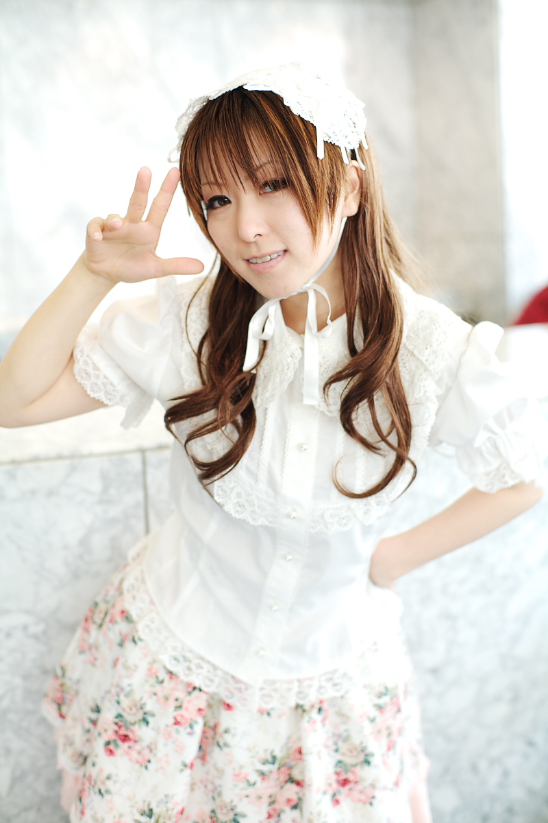 tatsu, highres, photo (medium), tagme, bonnet, kneehighs, lace, socks