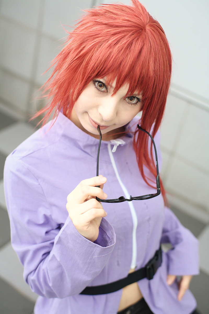 ari (model), karin (naruto), naruto (series), naruto shippuuden, highres, photo (medium), 1girl, belt, cosplay, female focus, glasses, karin (naruto) (cosplay), looking at viewer, midriff, red hair, solo