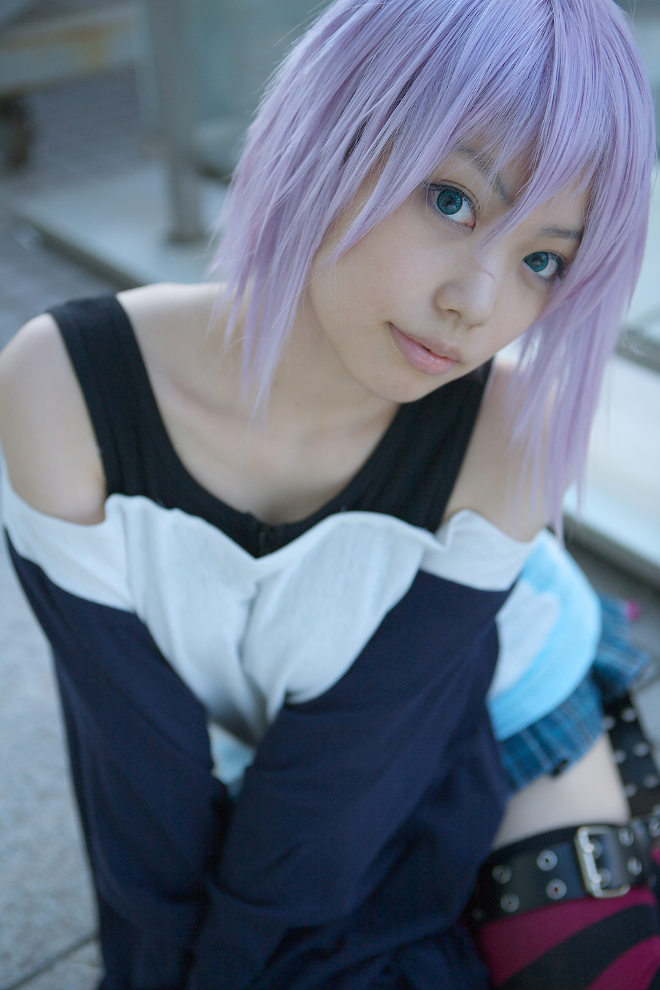 shirayuki mizore, rosario+vampire, striped, highres, photo (medium), belt as garter, cosplay, kaieda kae, purple hair, tank top, thighhighs
