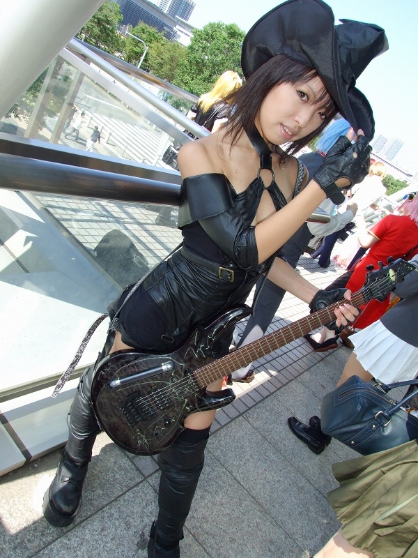 i-no, itsuya (real life), arc system works, guilty gear, photo (medium), cosplay, fingerless gloves, gloves, guitar, hat, instrument, leather, thighhighs, witch hat