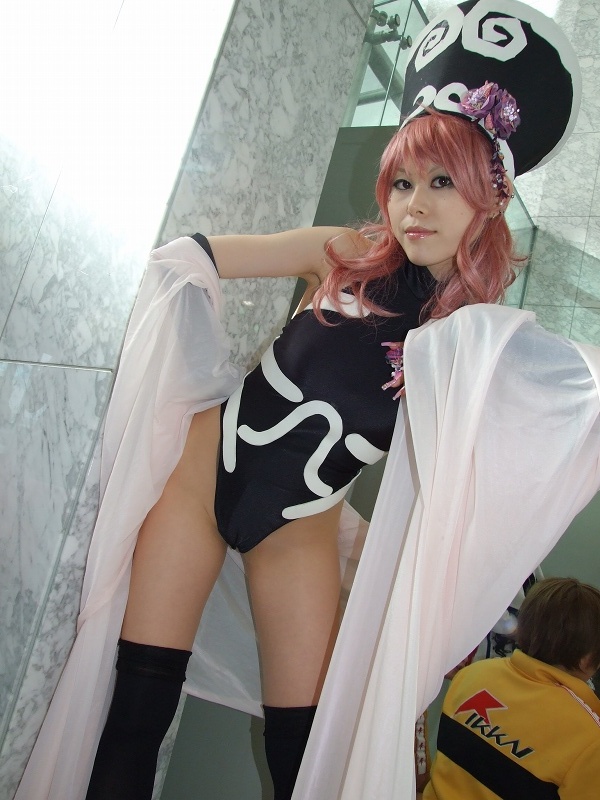 takizawa kazuya, dakki, houshin engi, photo (medium), cosplay, elbow gloves, fingerless gloves, gloves, pink hair, silly hat, thighhighs