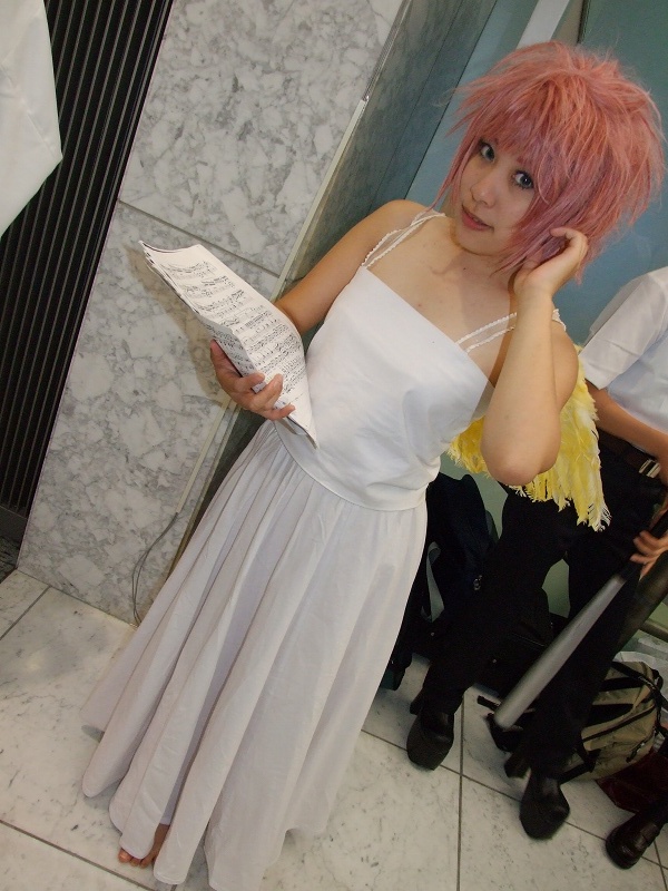 harpy (puyopuyo), sora (model), madou monogatari, puyopuyo, photo (medium), cosplay, dress, harpy, monster girl, pink hair, sheet music, wings