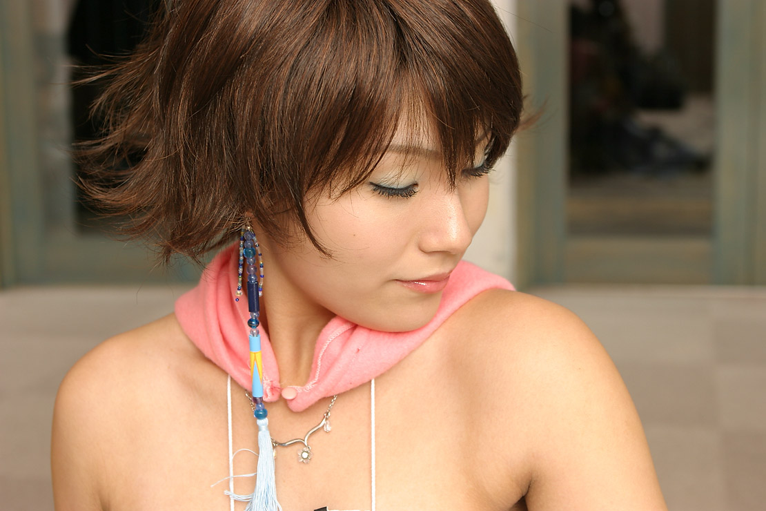 suzukaze yuuki, yuna, final fantasy, final fantasy x, final fantasy x-2, photo (medium), cosplay, gun, weapon