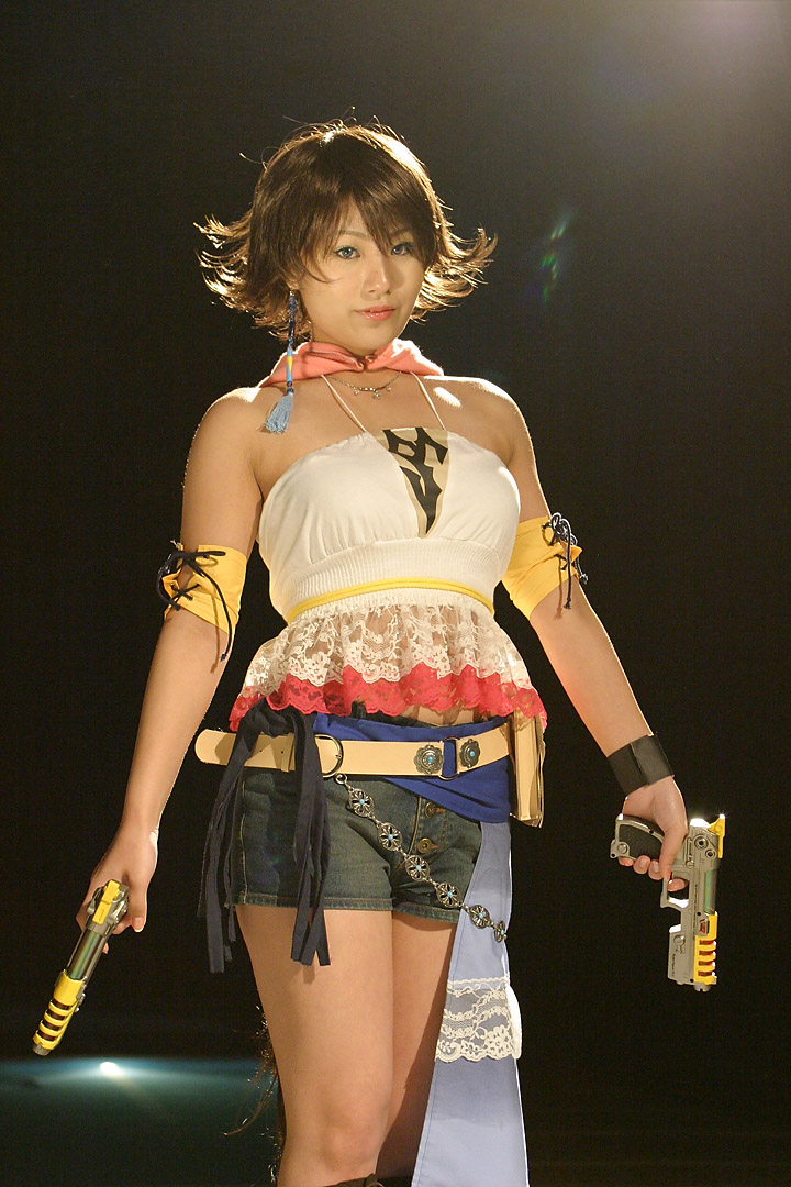 suzukaze yuuki, yuna, final fantasy, final fantasy x, final fantasy x-2, photo (medium), cosplay, gun, weapon