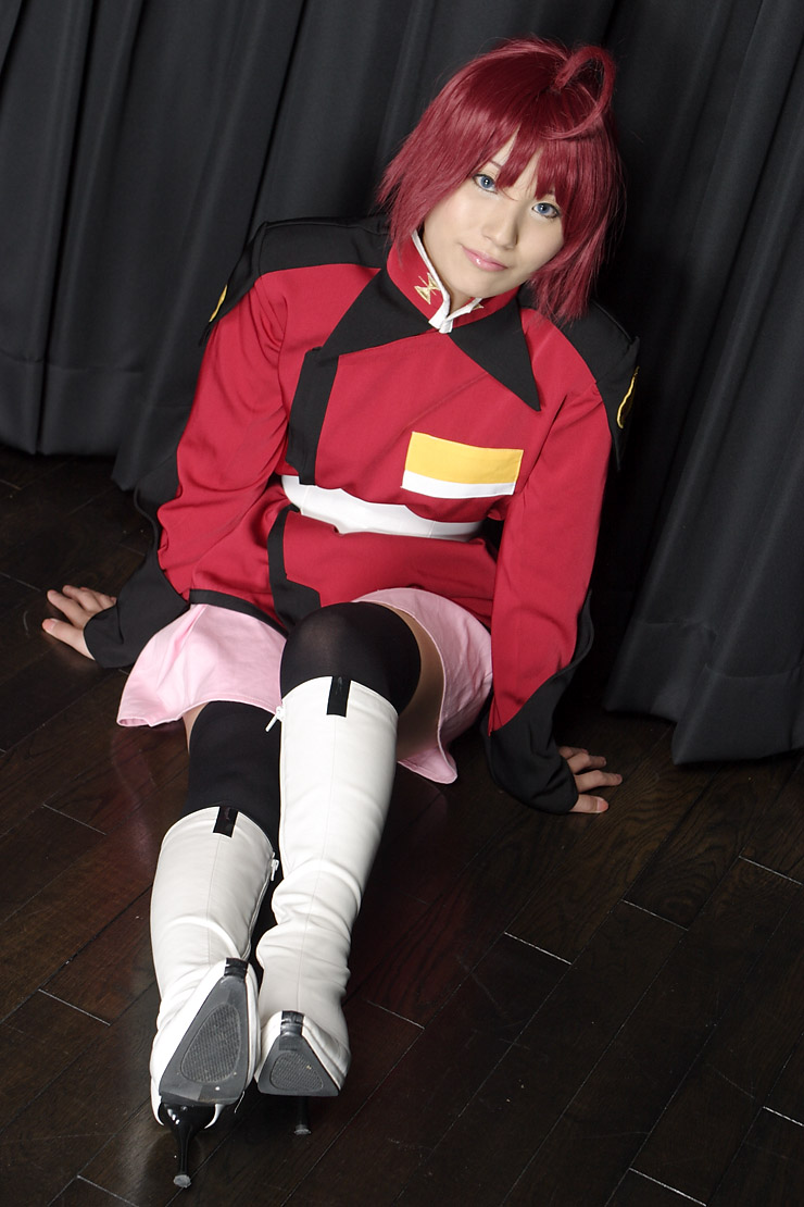 suzukaze yuuki, gundam, gundam seed, gundam seed destiny, photo (medium), boots, cosplay, gun, red hair, thighhighs, weapon