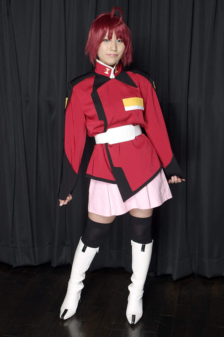 suzukaze yuuki, lunamaria hawke, gundam, gundam seed, gundam seed destiny, photo (medium), boots, cosplay, gun, red hair, thighhighs, weapon