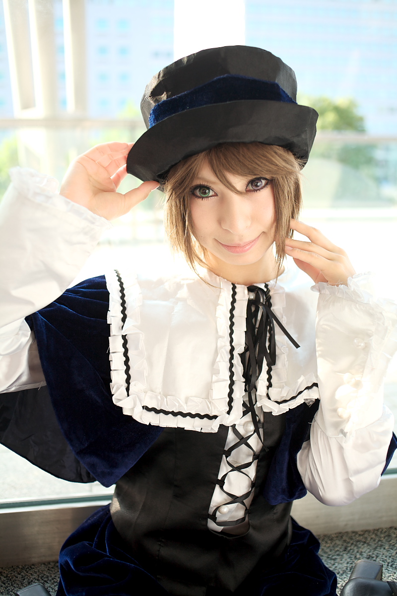 ari (model), souseiseki, rozen maiden, highres, photo (medium), cosplay, frills, hat, heterochromia