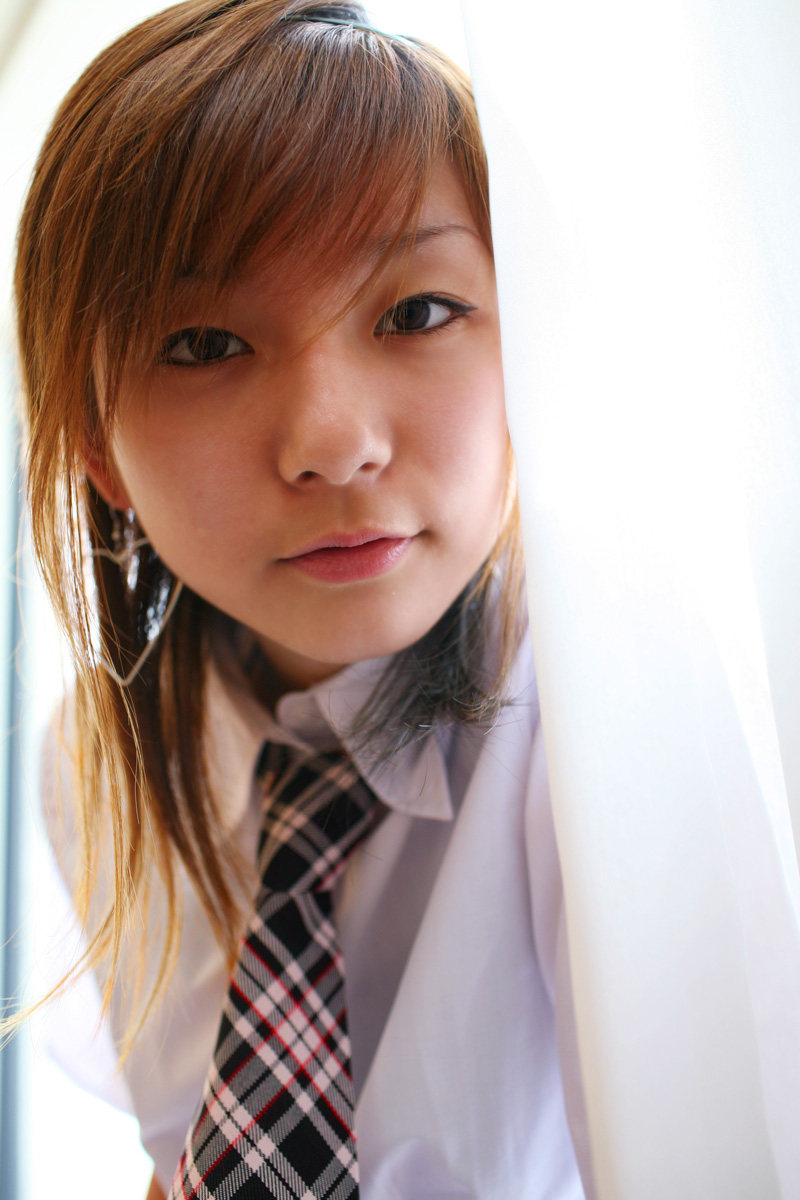maya, highres, photo (medium), tagme, cosplay, school uniform, serafuku