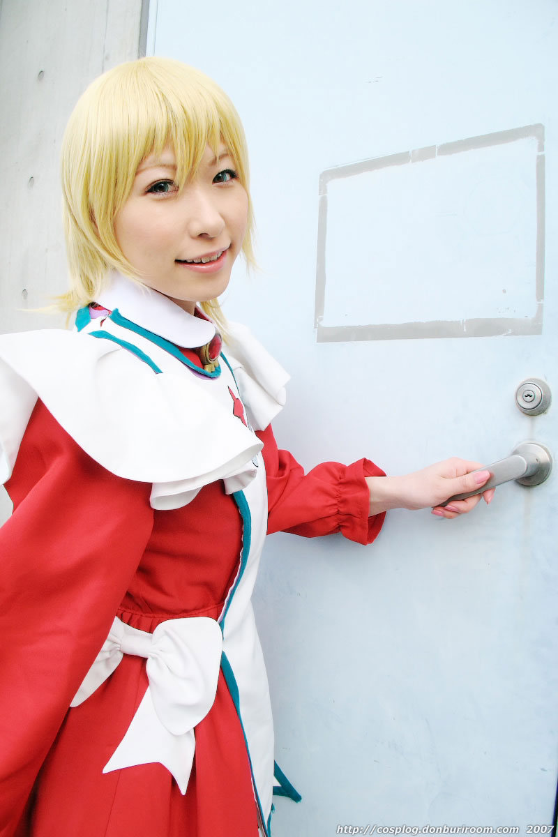 chippi, erstin ho, my-otome, highres, photo (medium), 1girl, 2007, apron, asian, blonde hair, blue eyes, color contacts, cosplay, erstin ho (cosplay), female focus, looking at viewer, maid, maid apron, outdoors, school uniform, short hair, solo, watermark, web address