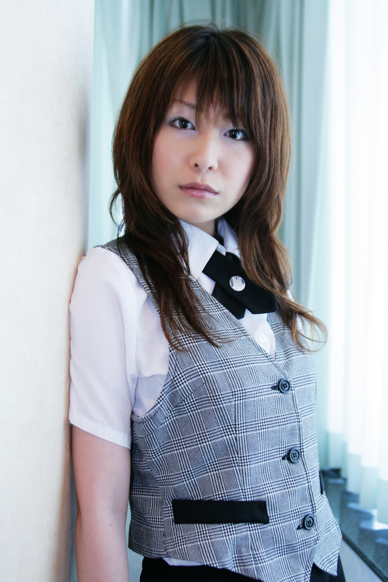 nao, highres, photo (medium), tagme, cosplay, school uniform, serafuku, vest