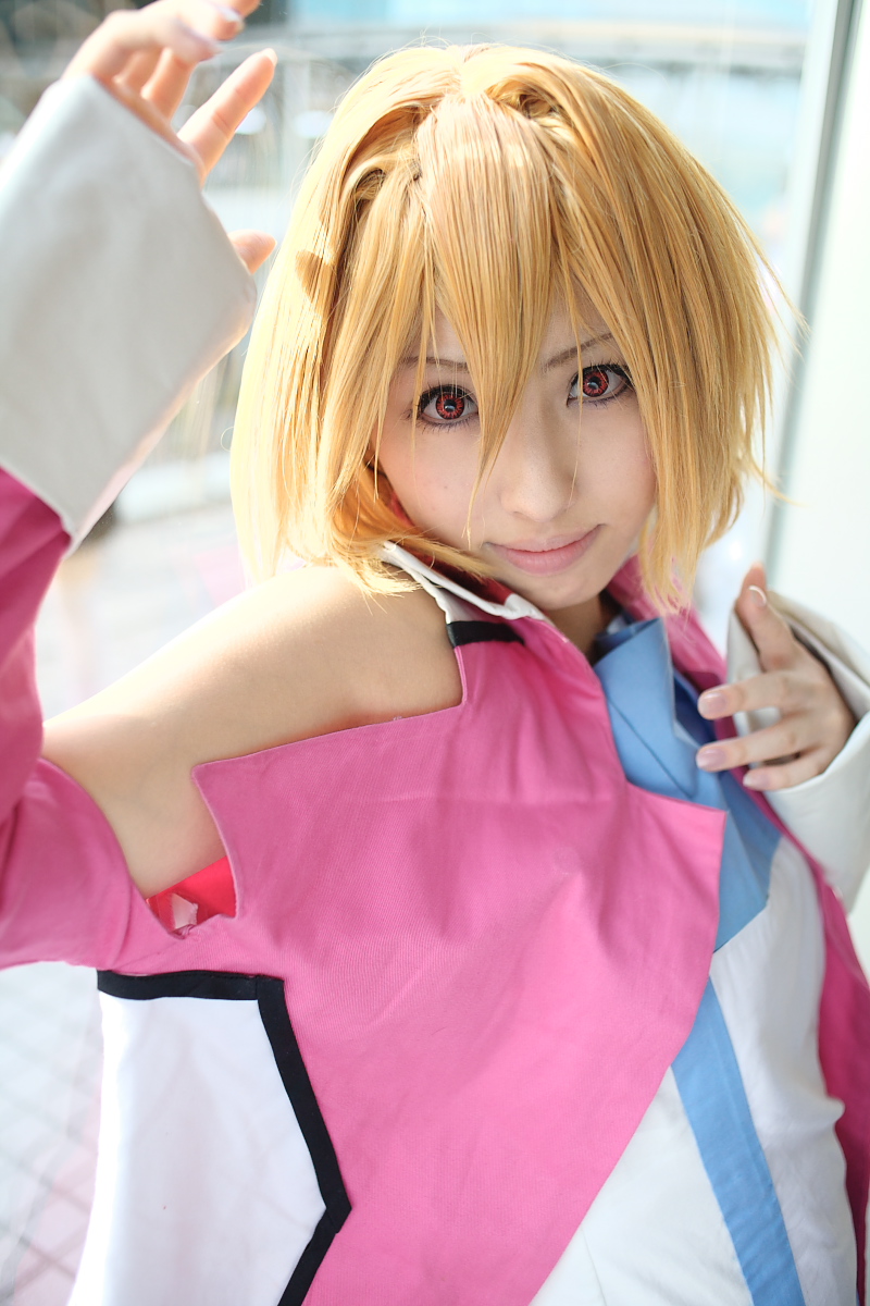 stellar loussier, gundam, gundam seed, gundam seed destiny, highres, photo (medium), source request, blonde hair, cosplay, stellar loussier (cosplay), tsukiichi