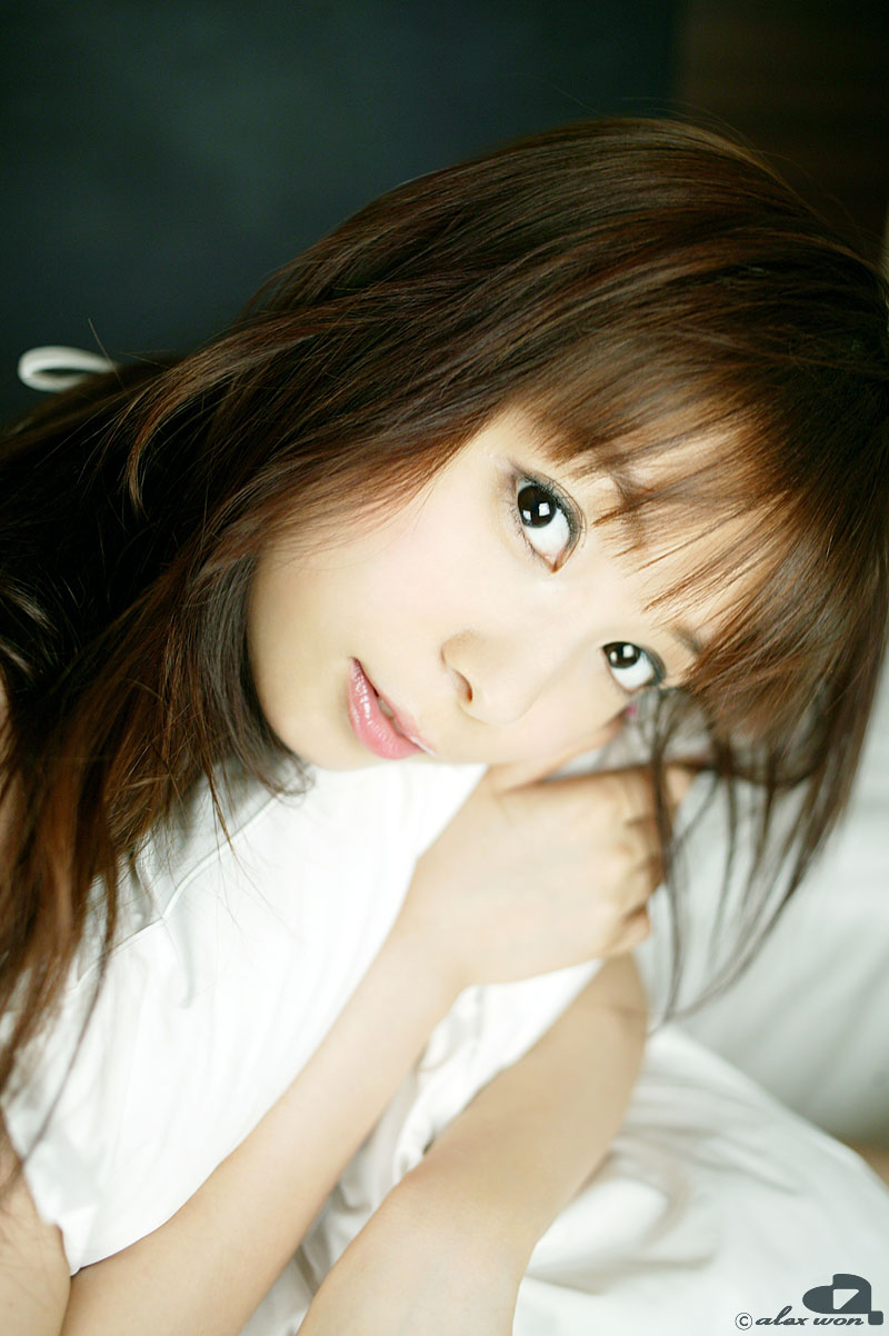 nakagawa shoko, highres, photo (medium), tagme, bed