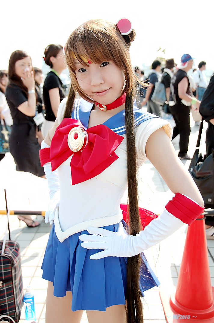 sailor moon, tsukino usagi, bishoujo senshi sailor moon, photo (medium), cosplay, hairpods, twintails