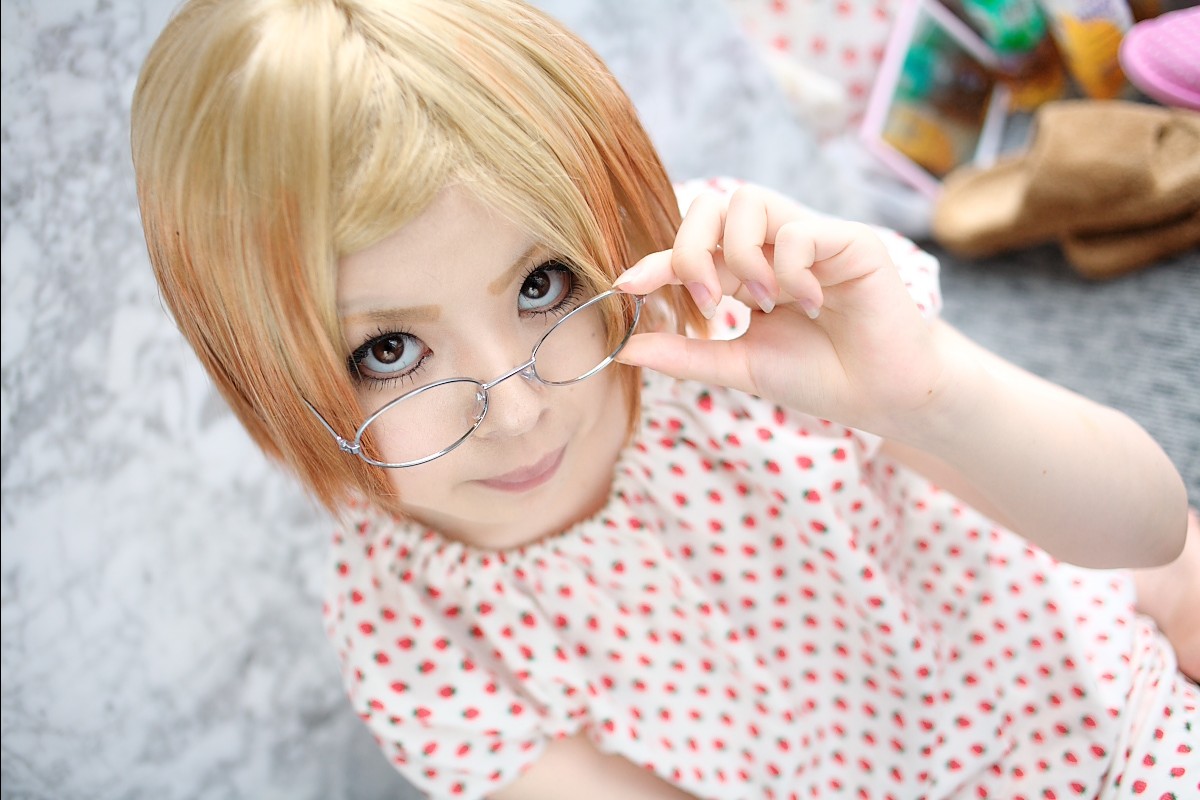 sakuragi matsuri, ichigo mashimaro, photo (medium), blonde hair, cosplay, dress, glasses, mamiya tamaki, strawberry pattern