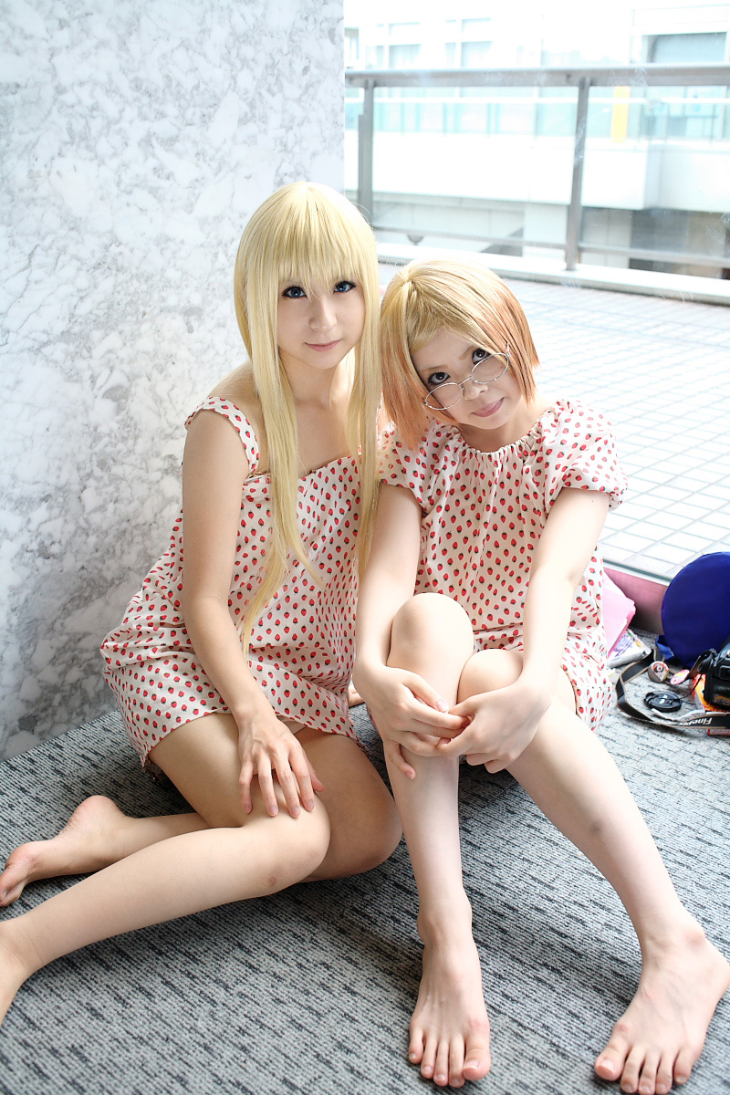 ana coppola, sakuragi matsuri, ichigo mashimaro, highres, photo (medium), amamiya laiko, blonde hair, cosplay, dress, glasses, mamiya tamaki, strawberry pattern