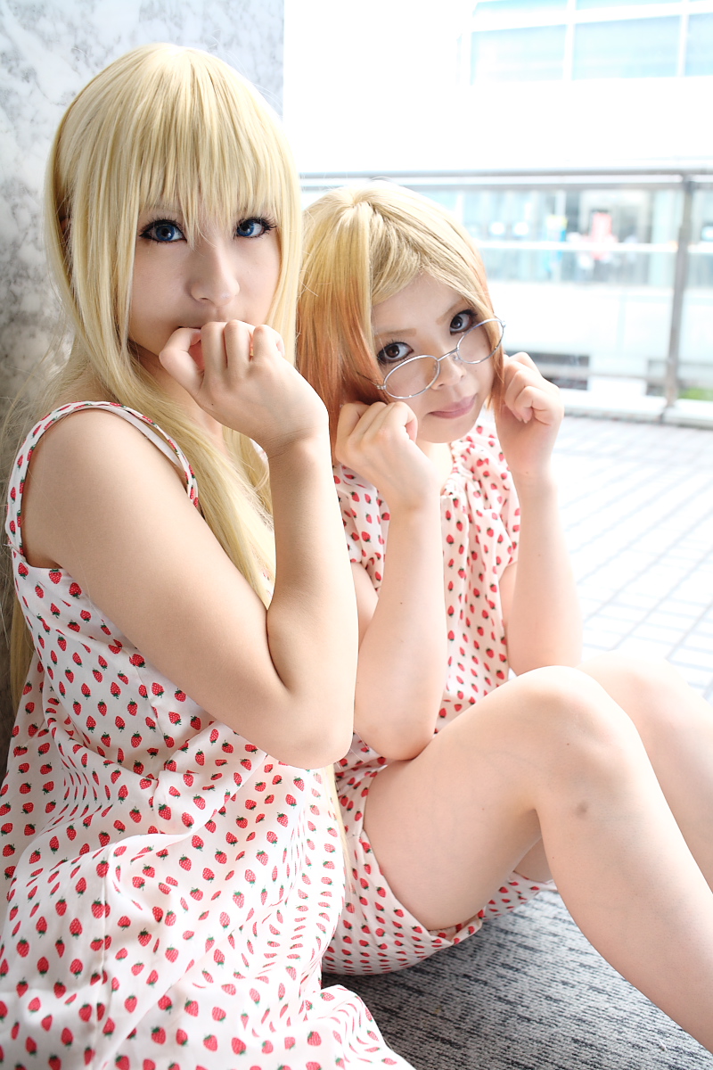 ana coppola, sakuragi matsuri, ichigo mashimaro, highres, photo (medium), amamiya laiko, blonde hair, cosplay, dress, glasses, mamiya tamaki, strawberry pattern