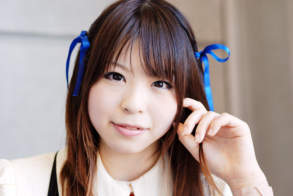 katou mari, toono minagi, air (visual novel), photo (medium), cosplay, hair ribbon, ribbon, school uniform, serafuku