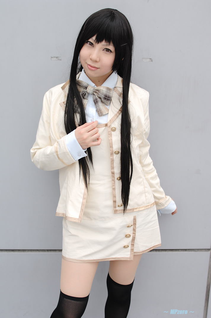 nanto yaya, strawberry panic!, photo (medium), 1girl, black thighhighs, cosplay, female focus, long hair, long sleeves, nanto yaya (cosplay), ousawa hina, school uniform, serafuku, solo, thighhighs