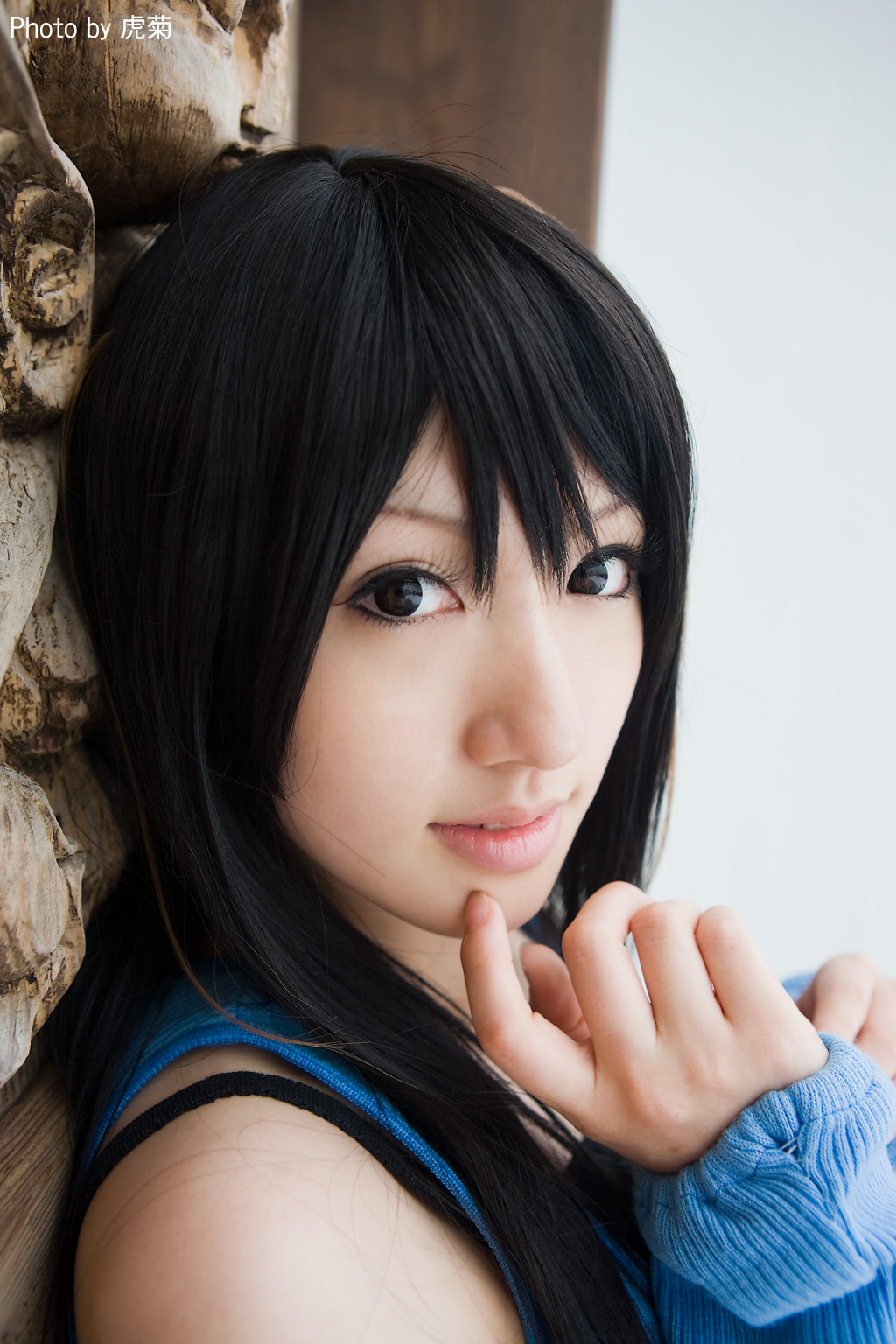 saya (cosplayer), rinoa heartilly, final fantasy, final fantasy viii, highres, photo (medium), cosplay, sweater