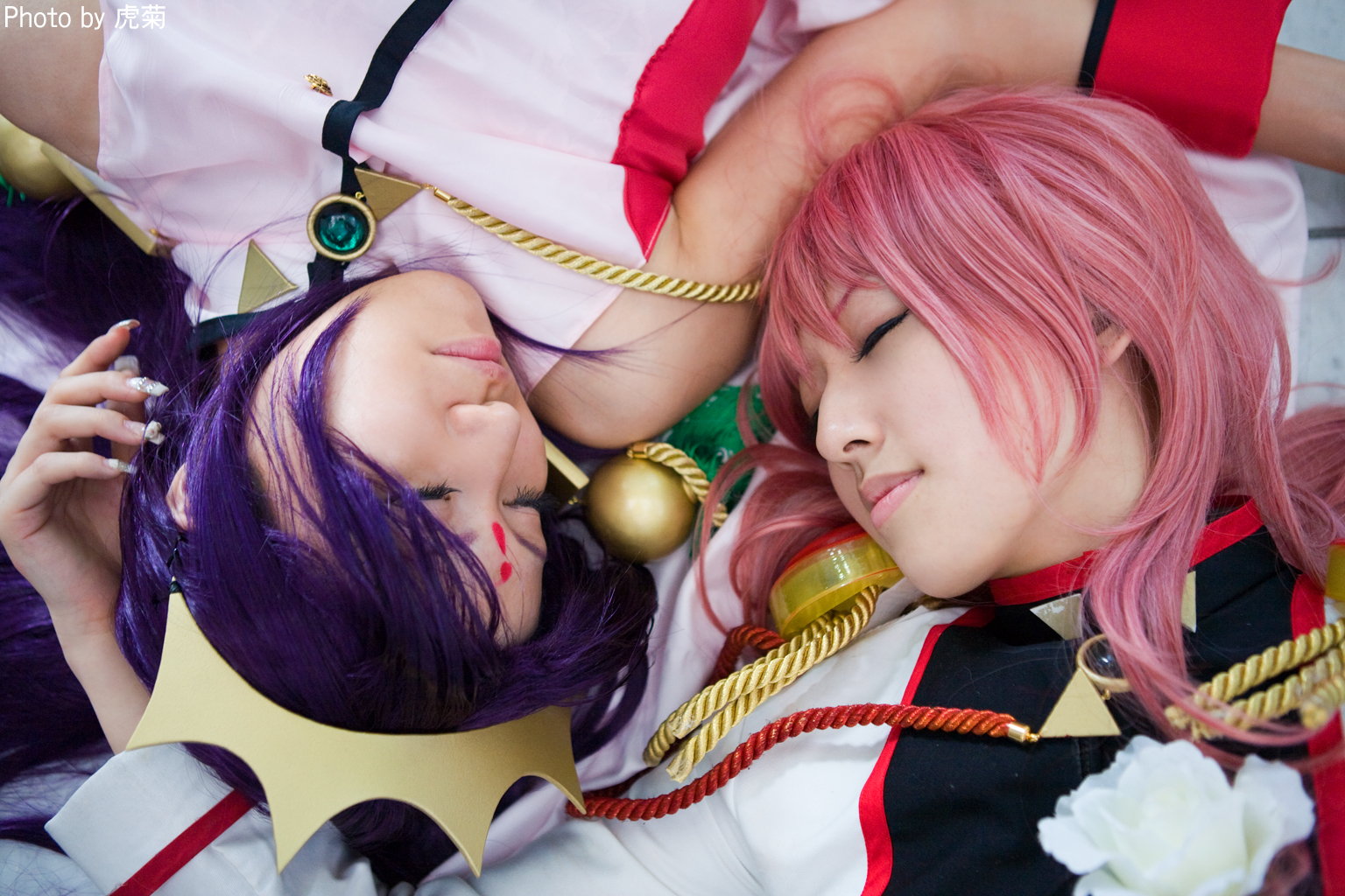 rou (cosplayer), saya (cosplayer), himemiya anthy, tenjou utena, shoujo kakumei utena, photo (medium), cosplay, pink hair, purple hair, sword, weapon