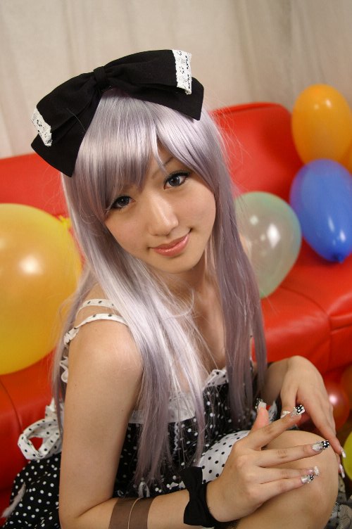 saya (cosplayer), silver hair, photo (medium), balloon, bow, cosplay, couch, dress, hair bow, nail polish, polka dot, polka dot dress, red upholstery, ribbon