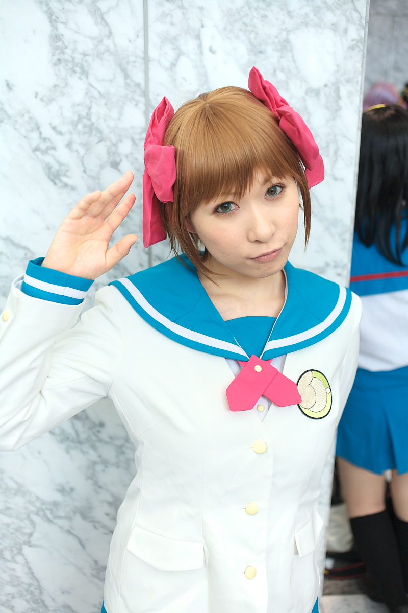 chippi, amami haruka, idolmaster, idolmaster (classic), highres, photo (medium), 1girl, amami haruka (cosplay), asian, blazer, blue eyes, bow, brown hair, color contacts, cosplay, female focus, hair bow, jacket, looking at viewer, sailor, school uniform, serafuku, short hair, solo