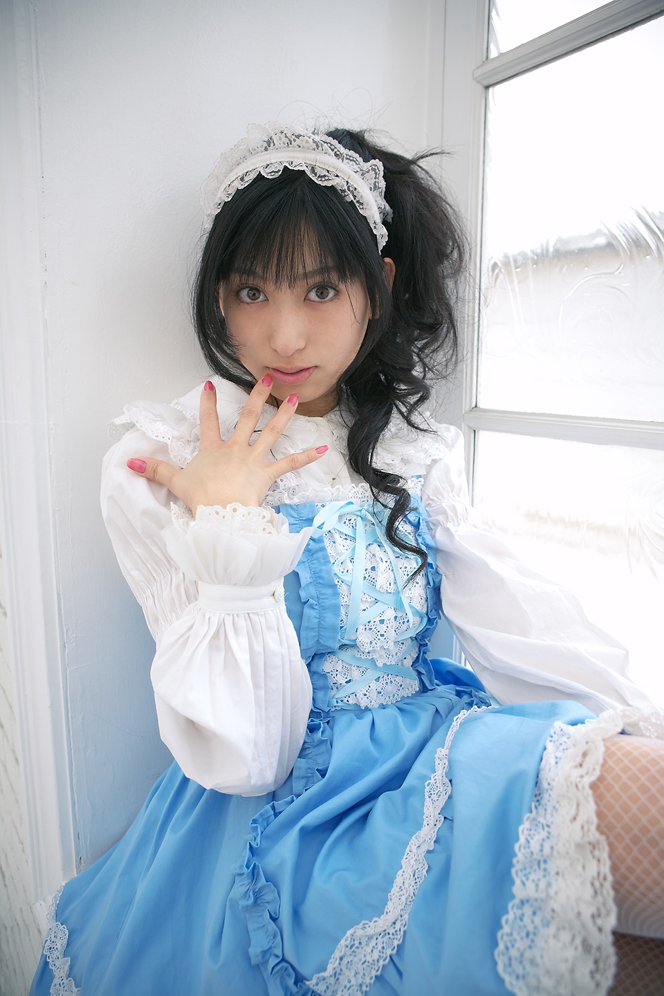 kawahara natsuki, fishnet legwear, highres, photo (medium), tagme, dress, fishnets, hairband