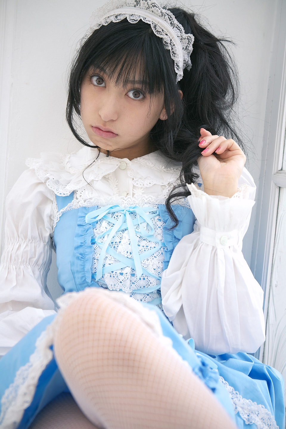 kawahara natsuki, fishnet legwear, highres, photo (medium), tagme, dress, fishnets, hairband