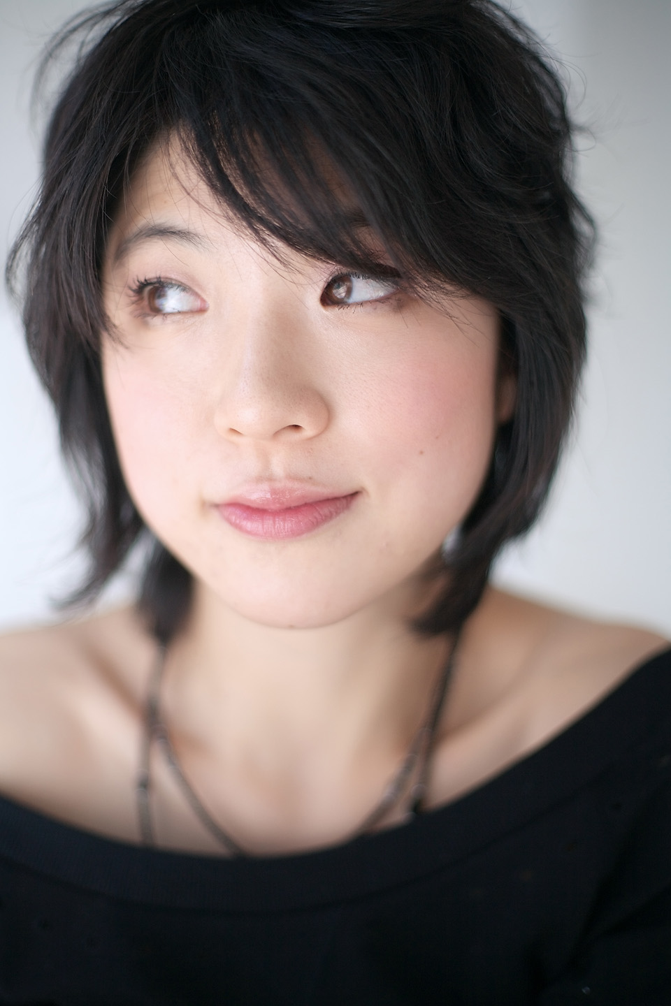 komiyama maki, highres, photo (medium), tagme, bare shoulders, sweater