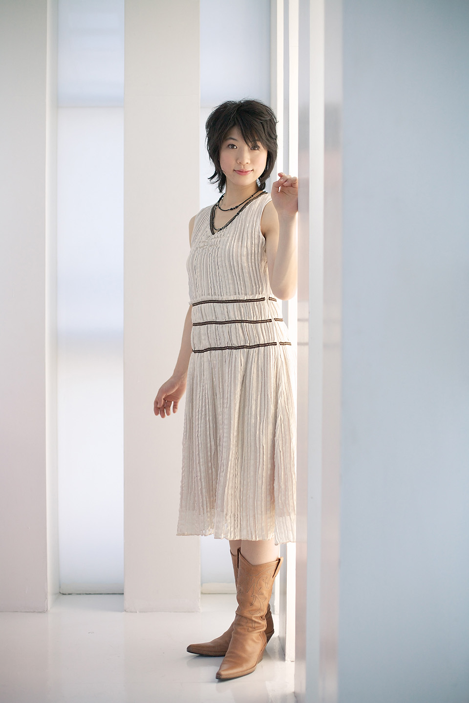 komiyama maki, highres, photo (medium), tagme, boots, dress