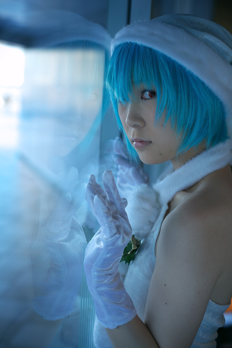 kabi, ayanami rei, neon genesis evangelion, highres, photo (medium), blue hair, cosplay, gloves, hat, santa hat