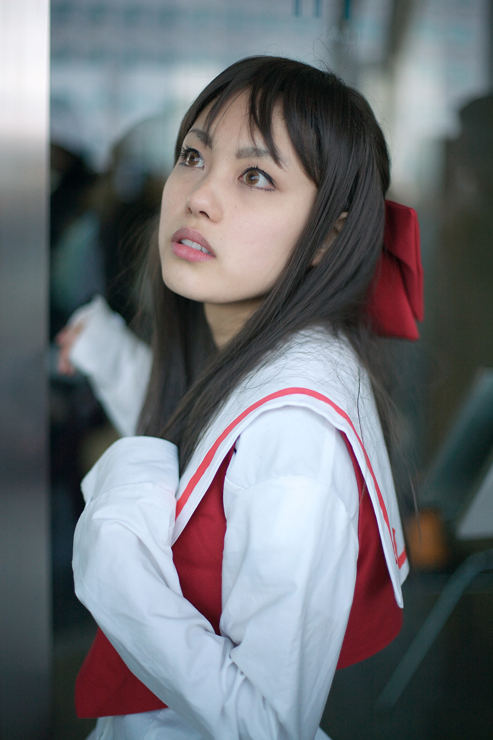 character request, highres, photo (medium), source request, bow, cosplay, hair bow, kneehighs, sailor, school uniform, serafuku, socks