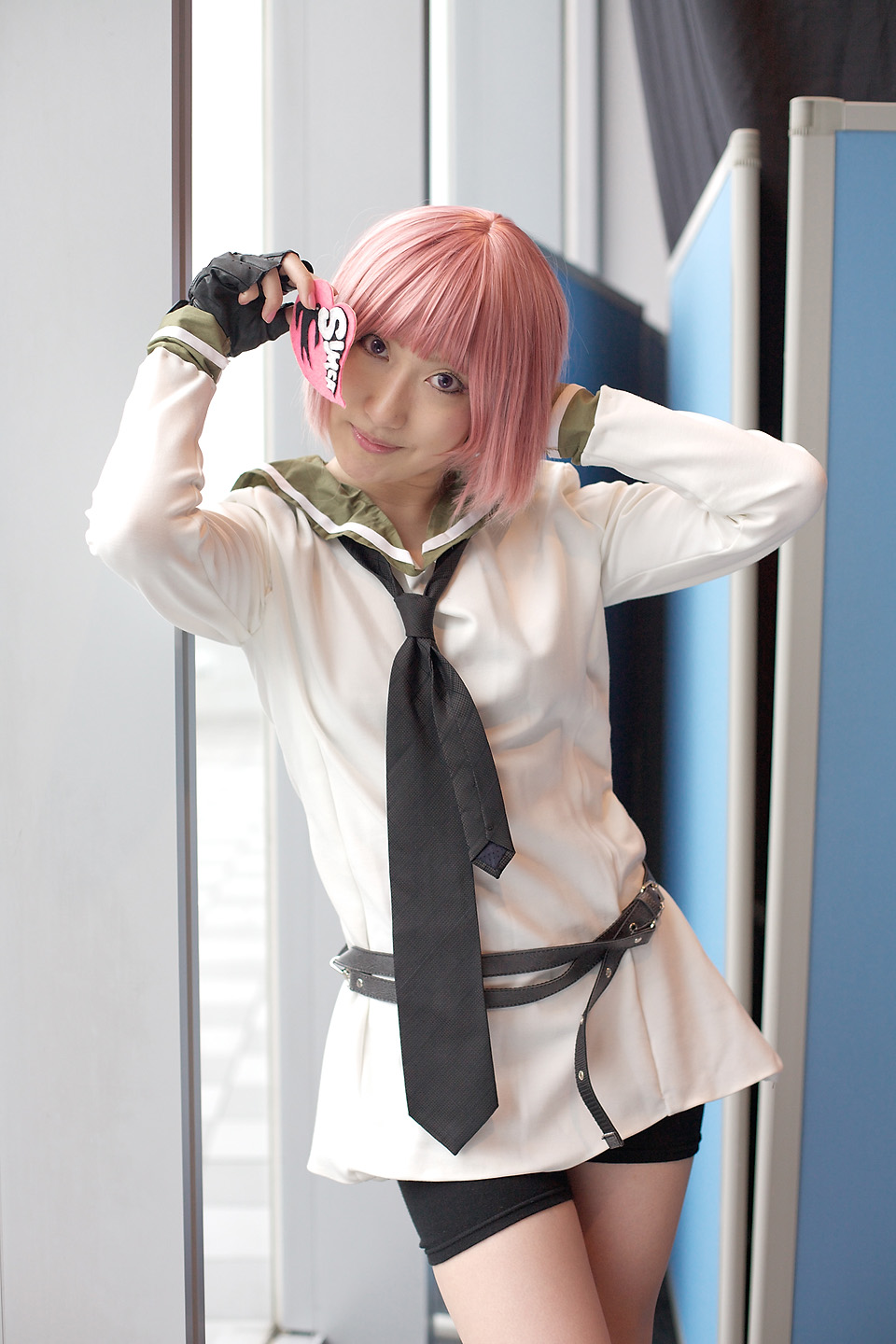 kurosaki shihomu, simca, air gear, highres, photo (medium), belt, bike shorts, cosplay, fingerless gloves, gloves, pink hair, sailor, school uniform, serafuku