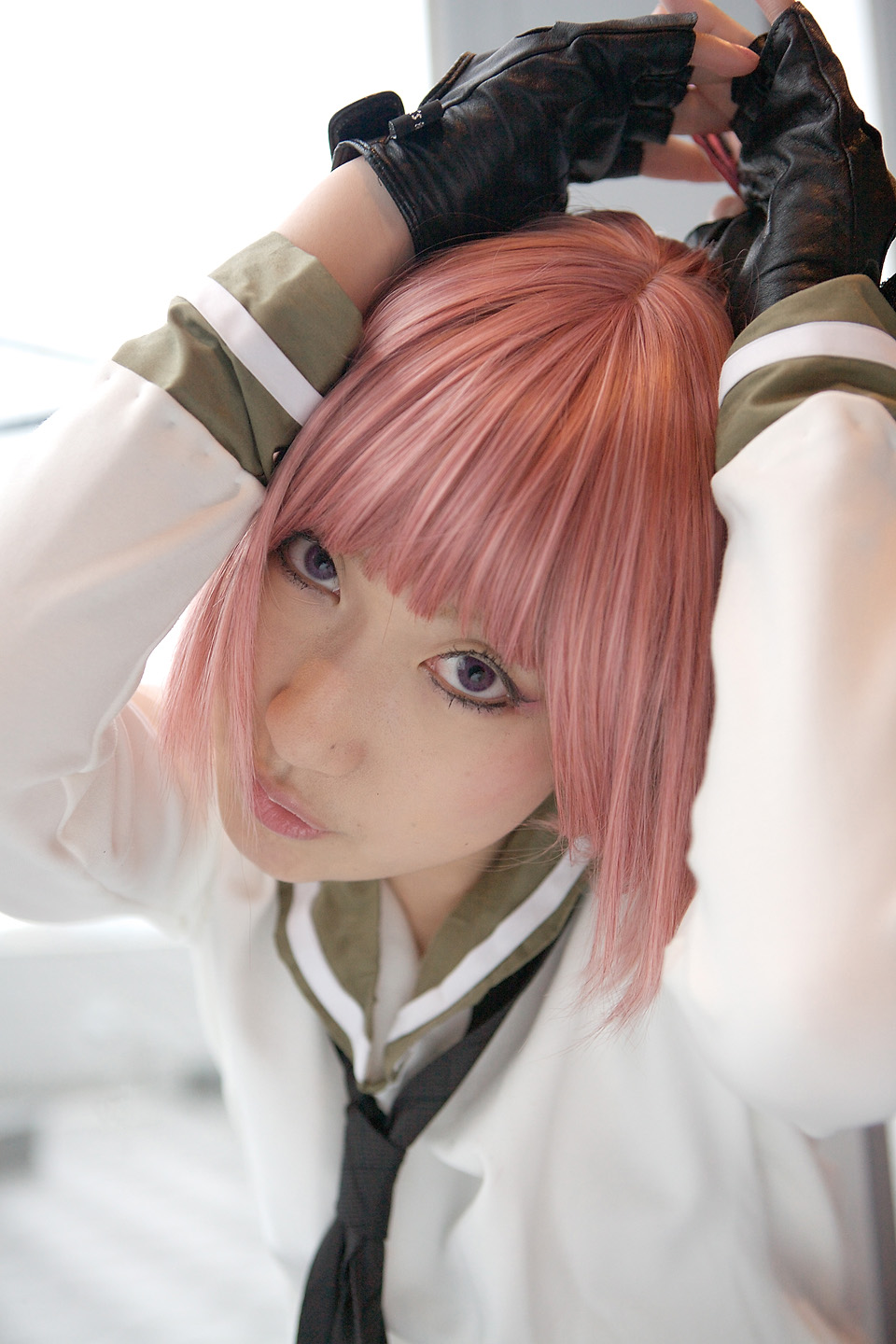 kurosaki shihomu, simca, air gear, highres, photo (medium), cosplay, fingerless gloves, gloves, pink hair, sailor, school uniform, serafuku