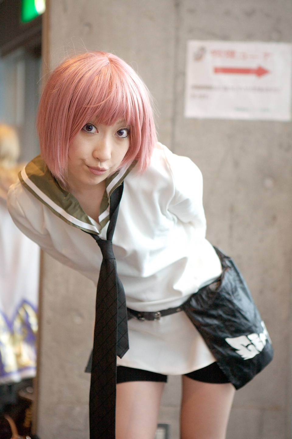 kurosaki shihomu, simca, air gear, highres, photo (medium), belt, bike shorts, cosplay, fingerless gloves, gloves, pink hair, sailor, school uniform, serafuku