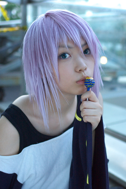 shirayuki mizore, rosario+vampire, photo (medium), belt as garter, candy, cosplay, kaieda kae, lollipop, purple hair, tank top