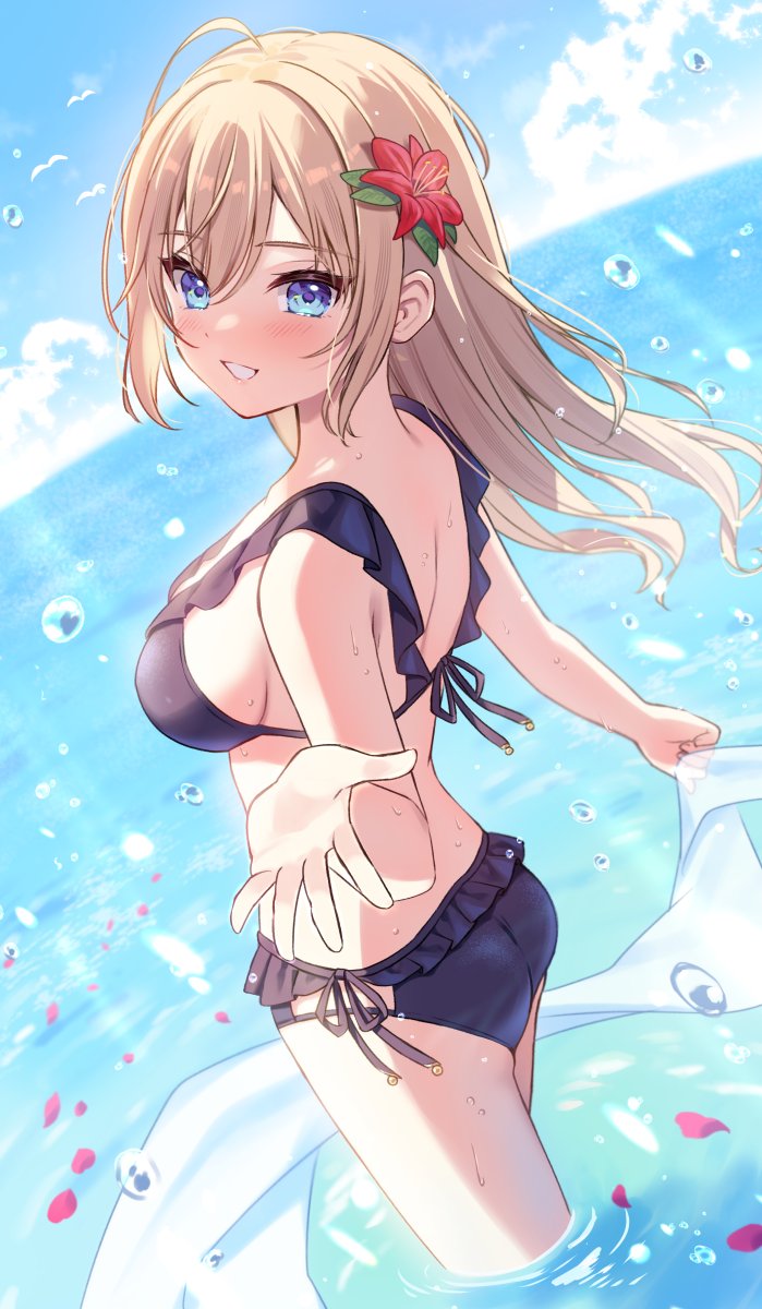 sumisaki yuzuna, original, highres, 1girl, ass, bikini, black bikini, blonde hair, blue eyes, blue sky, blush, breasts, cloud, day, frilled bikini, frills, grin, hair between eyes, holding, horizon, long hair, looking at viewer, medium breasts, ocean, outdoors, side-tie bikini bottom, sideboob, sky, smile, solo, standing, swimsuit, water, water drop, wet