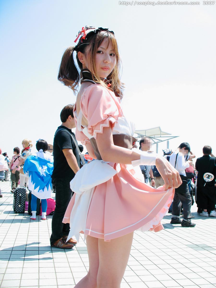 asahina mikuru, sakurai minami, suzumiya haruhi no yuuutsu, highres, photo (medium), apron, cosplay, waitress, waitress uniform