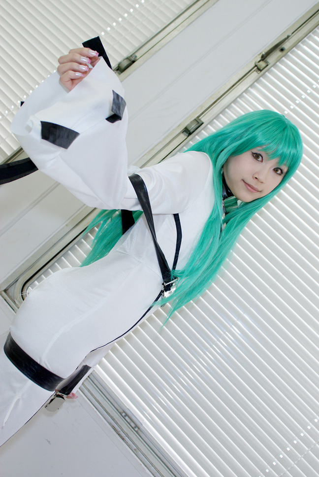 c.c., code geass, photo (medium), belt, cosplay, green hair, morimura pinku