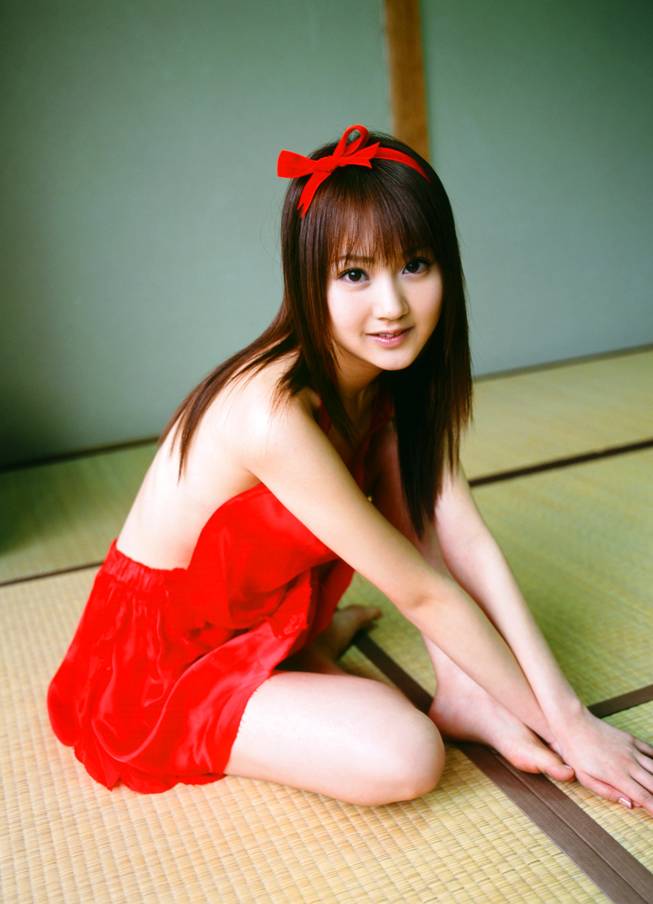 hamada shoko, highres, photo (medium), tagme, 1girl, asian, barefoot, bow, brown hair, dress, female focus, hair bow, indoors, long hair, looking at viewer, no bra, solo, tatami