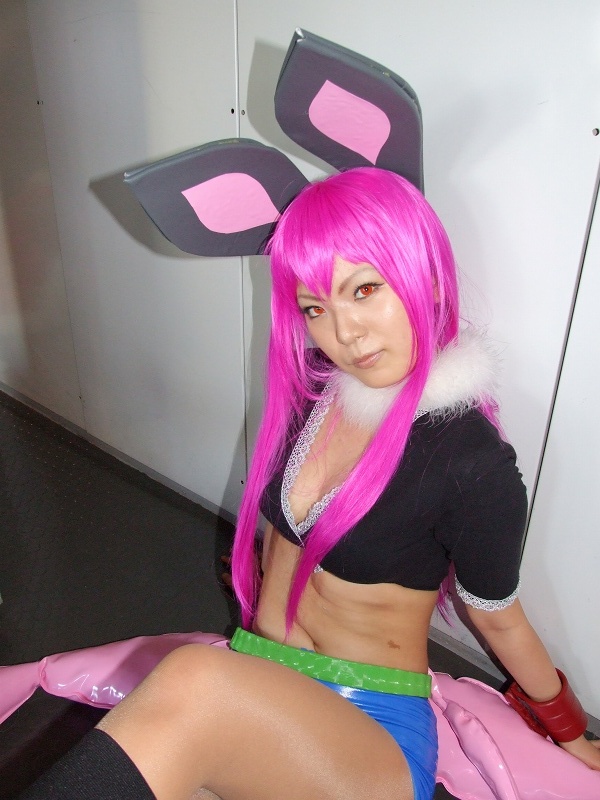 kohina, shiwasu mina, getsumento heiki miina, photo (medium), animal ears, boots, cosplay, crop top, midriff, purple hair, rabbit ears, shorts