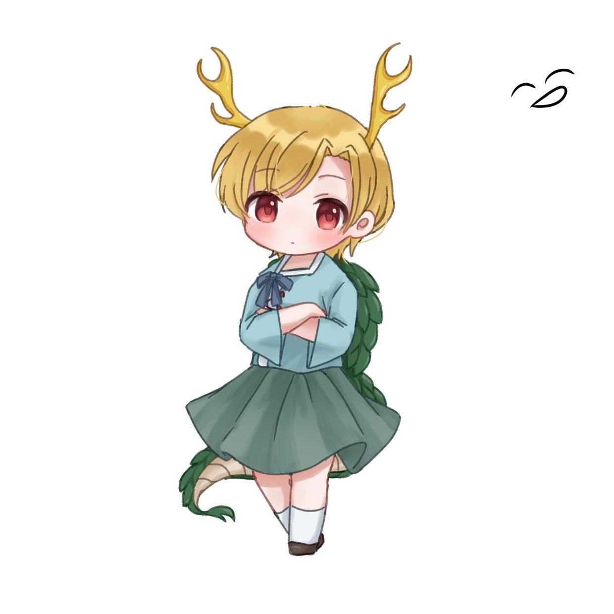 kicchou yachie, touhou, commentary request, highres, 1girl, antlers, blonde hair, blue bow, blue shirt, blush, bow, brown shoes, chibi, chibi only, closed mouth, crossed arms, dragon girl, dragon tail, full body, grey skirt, horns, long sleeves, looking at viewer, pleated skirt, red eyes, shirt, shoes, short hair, simple background, skirt, socks, solo, standing, tail, turtle shell, wasshoi chi, white background, white socks, wide sleeves