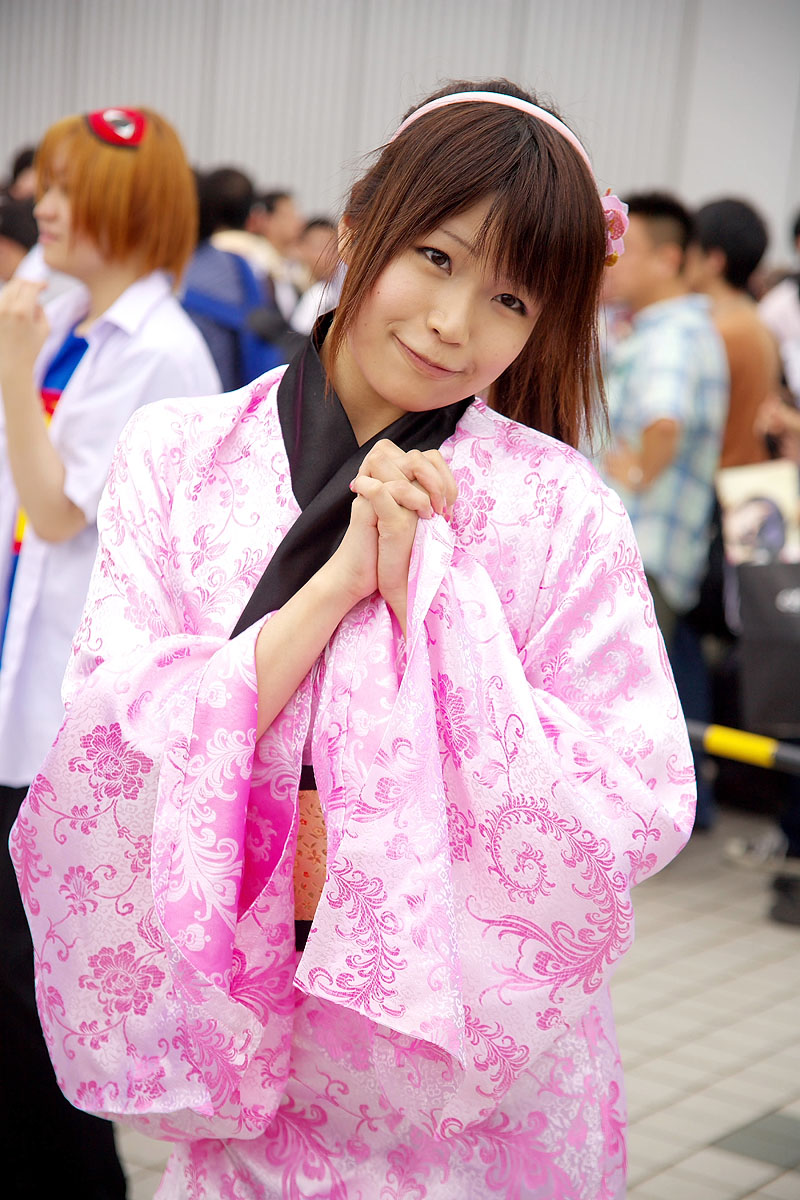 mosan, character request, highres, photo (medium), source request, cosplay, hairband, japanese clothes, kimono, yukata
