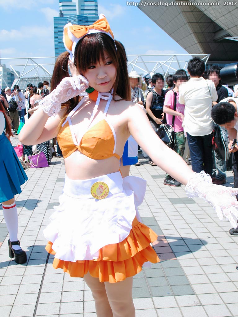pia carrot (series), pia carrot e youkoso!!, pia carrot e youkoso!! g.o., photo (medium), animal ears, apron, bikini, bikini top only, bow, cat ears, cosplay, gloves, hair bow, swimsuit, twintails, ujou narutsuki, waitress