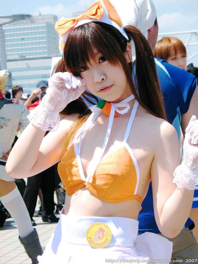 pia carrot (series), pia carrot e youkoso!!, pia carrot e youkoso!! g.o., photo (medium), animal ears, apron, bikini, bikini top only, bow, cat ears, cosplay, gloves, hair bow, swimsuit, twintails, ujou narutsuki, waitress
