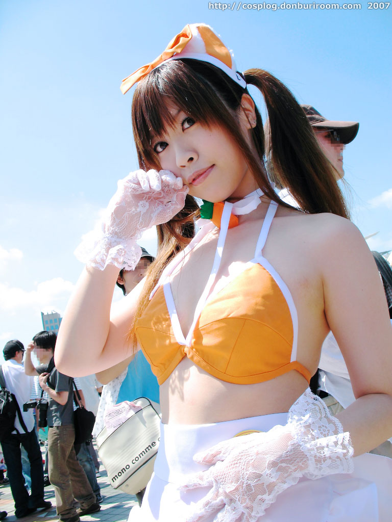 pia carrot (series), pia carrot e youkoso!!, pia carrot e youkoso!! g.o., cosplay photo, photo (medium), animal ears, apron, bikini, bikini top only, bow, cat ears, cosplay, gloves, hair bow, swimsuit, twintails, ujou narutsuki, waitress